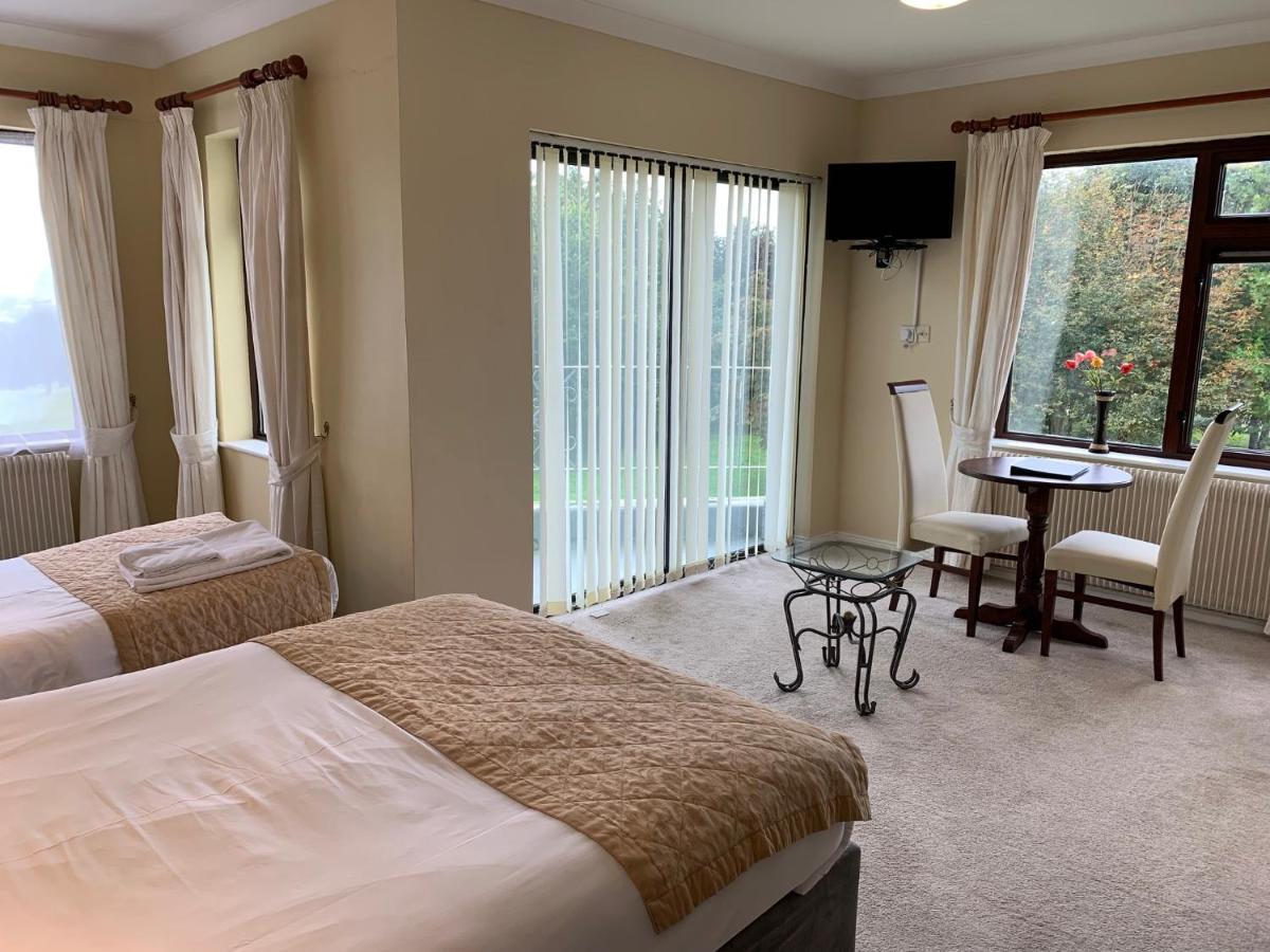 Fernhill Lodge คาร์ริกาไลน์ ภายนอก รูปภาพ